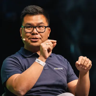 Yaobang Chen