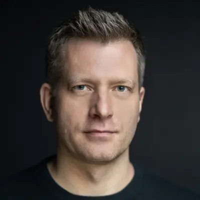 Dr.  Peter Geißler