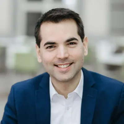 Dr. Jonas Soluk